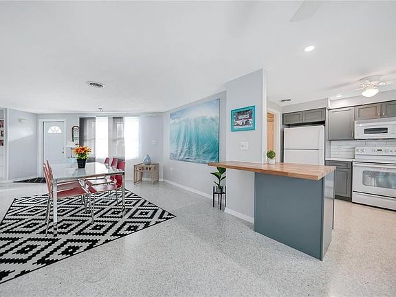 5th image of 46 Harbor Ln