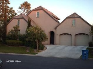 1699 E Wallington Ln, Fresno, CA