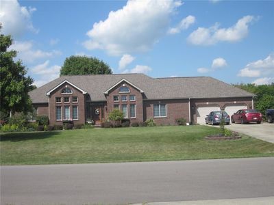 1370 N Hill Dr, Columbus, IN, 47203