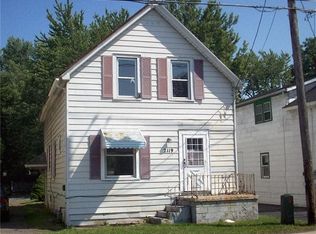 2119 Union Rd, West Seneca, NY 14224