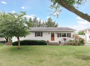 517 Melanie Ln, Ripon, WI 54971