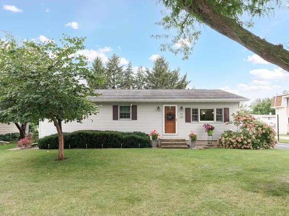 517 Melanie Ln, Ripon, WI 54971