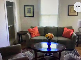 1 Crescent View Ave, Cape Elizabeth, ME 04107