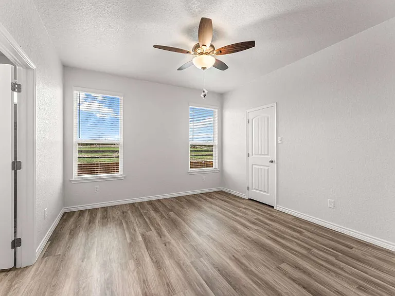 1110 Zora Dr #B — Photo 13
