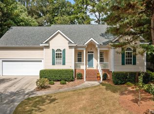 6609 Battleford Dr, Raleigh, NC 27613