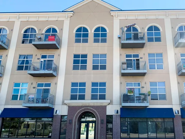 2900 N Downing St APT 209, Denver, CO 80205