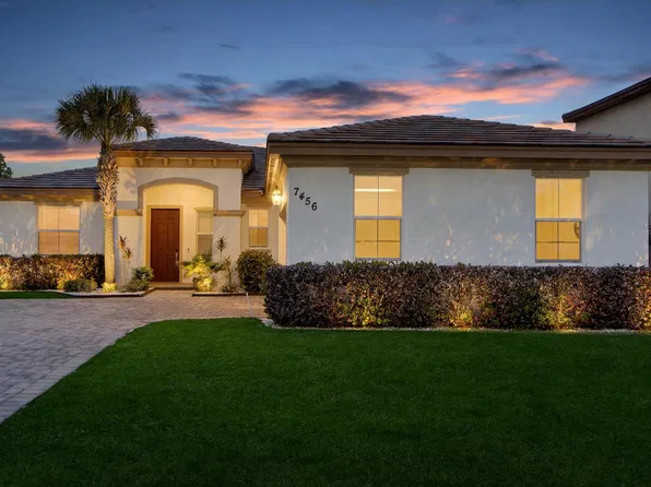 7456 NW Greenspring Street, Port St Lucie, FL 34987