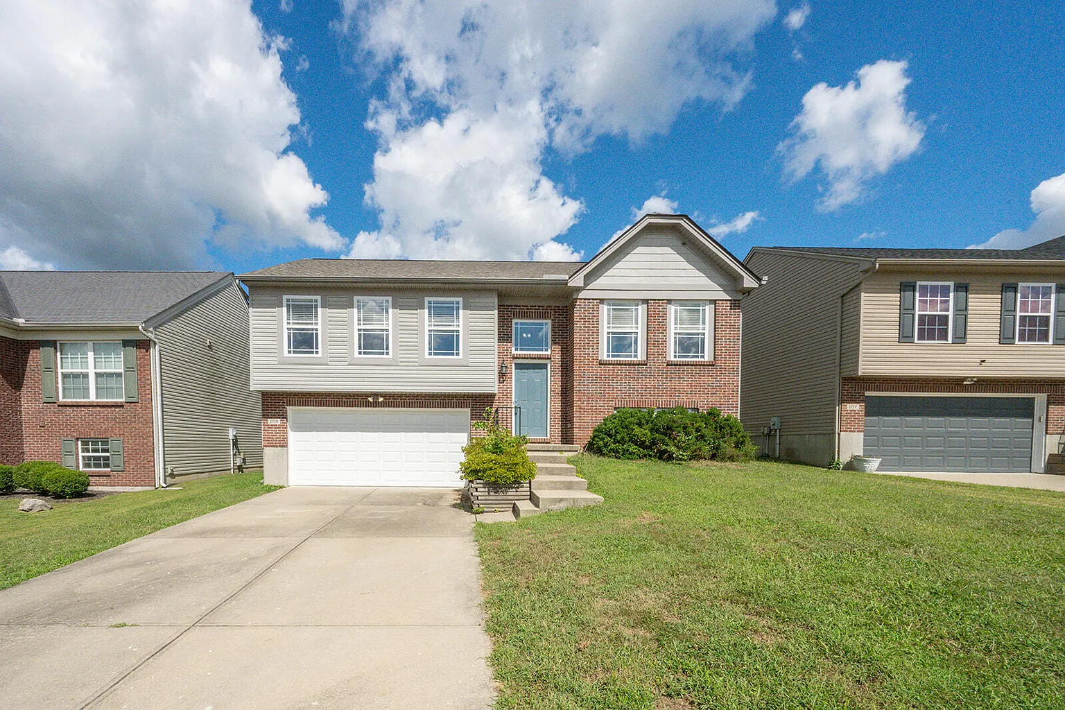 109 Keeneland Dr photo 1