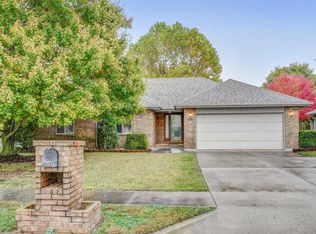 3564 S Lexus Ave, Springfield, MO 65807