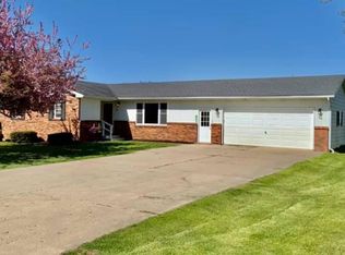 3285 Main St, Deckerville, MI 48427