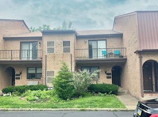 16 Township Line Rd, Elkins Park, PA 19027