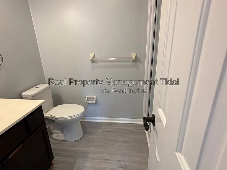 639 Biltmore Dr — Photo 27
