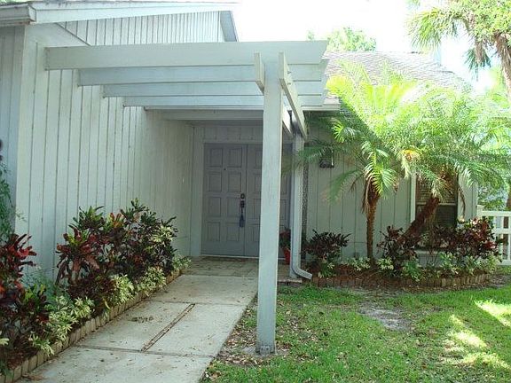 5th image of 8742 Baywood Park Dr