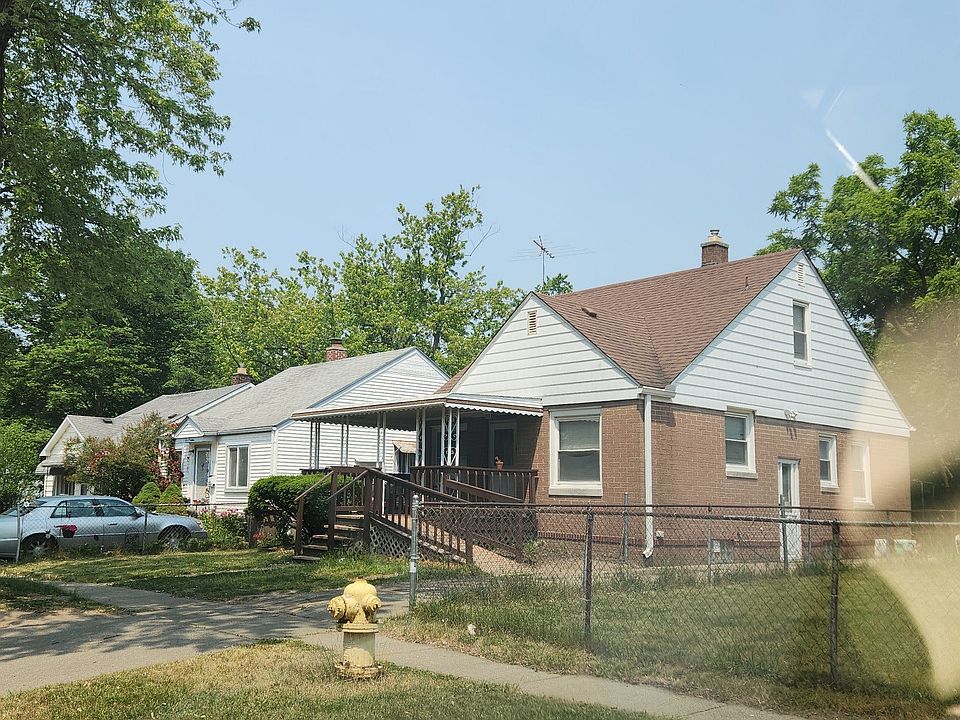 2nd image of 623 Lenox Ave