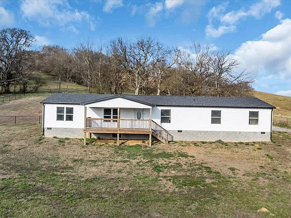 2nd image of 2096 Coleman Rd