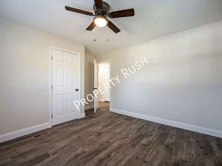 600 Corbley Rd — Photo 12