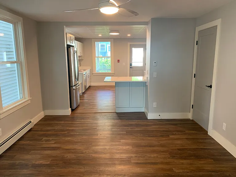 12 Water Street — Photo 10