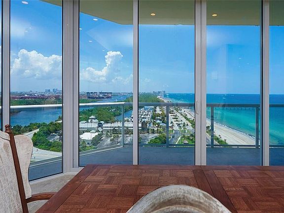 4th image of 6051 N Ocean Drive #PH4N