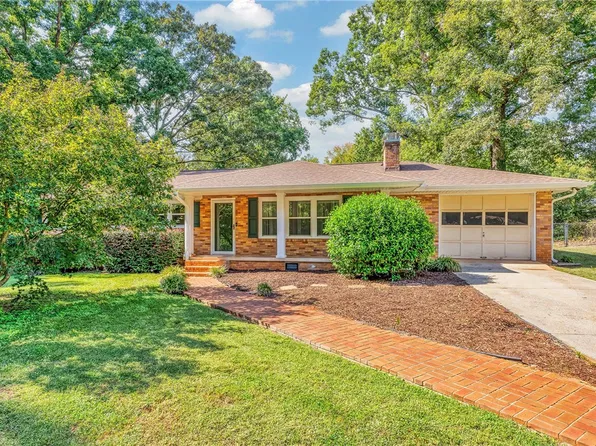 204 Brook Forest Dr, Anderson, SC 29621