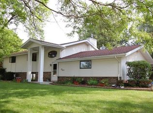 S78W17724 Canfield Dr, Muskego, WI 53150