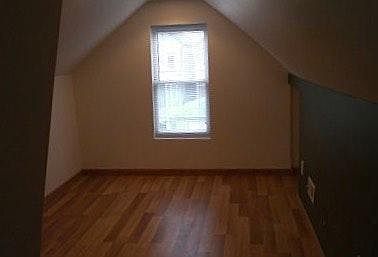 3rd bedroom upstairs