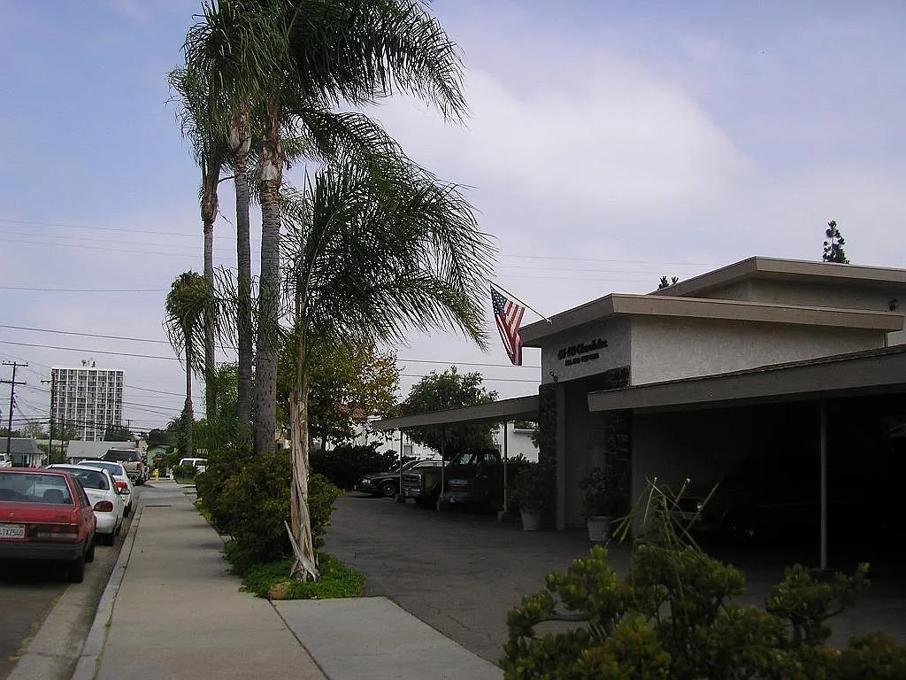 Casa Corona Apartments — Photo 1