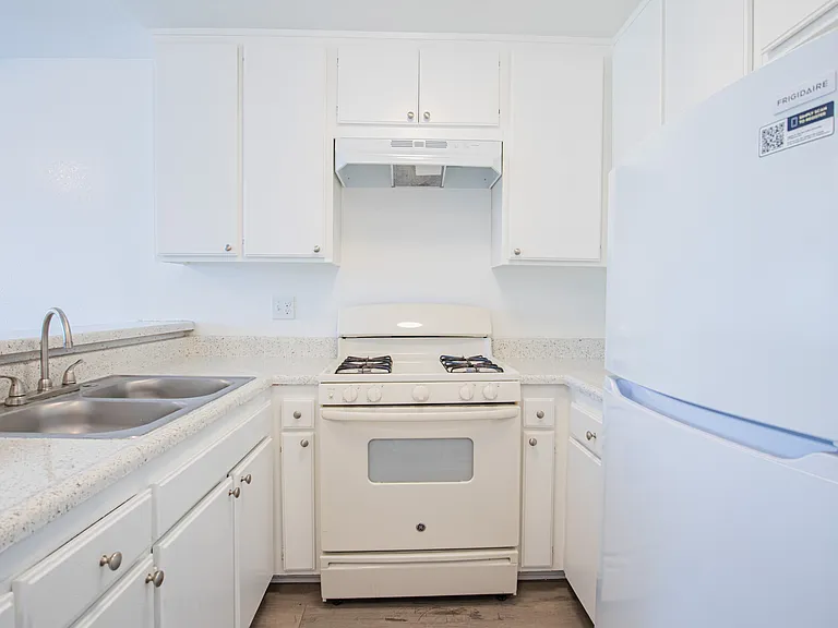 7800 Jackson St #100 — Photo 6