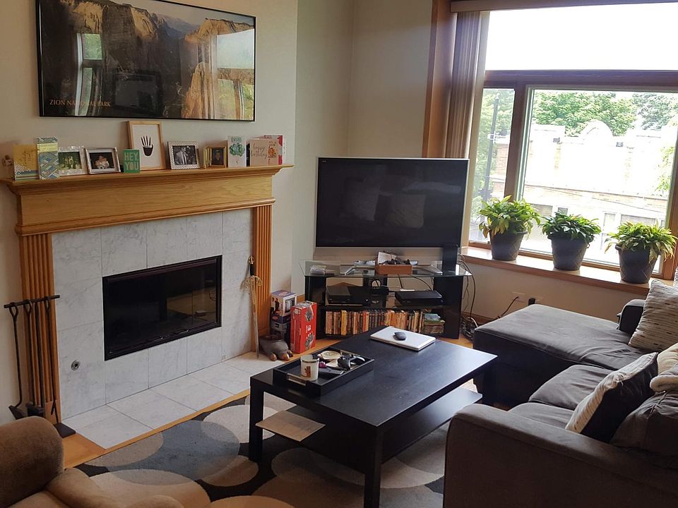 1st image of 1455 W Belmont Ave APT 2F
