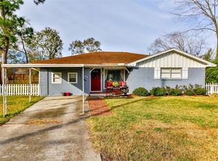 306 Crescent View St, La Porte, TX 77571