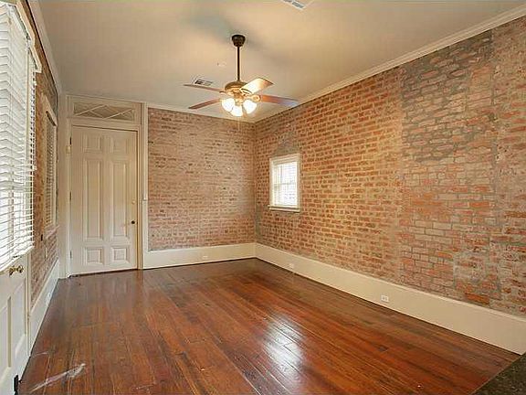 4th image of 927 Toulouse St #4
