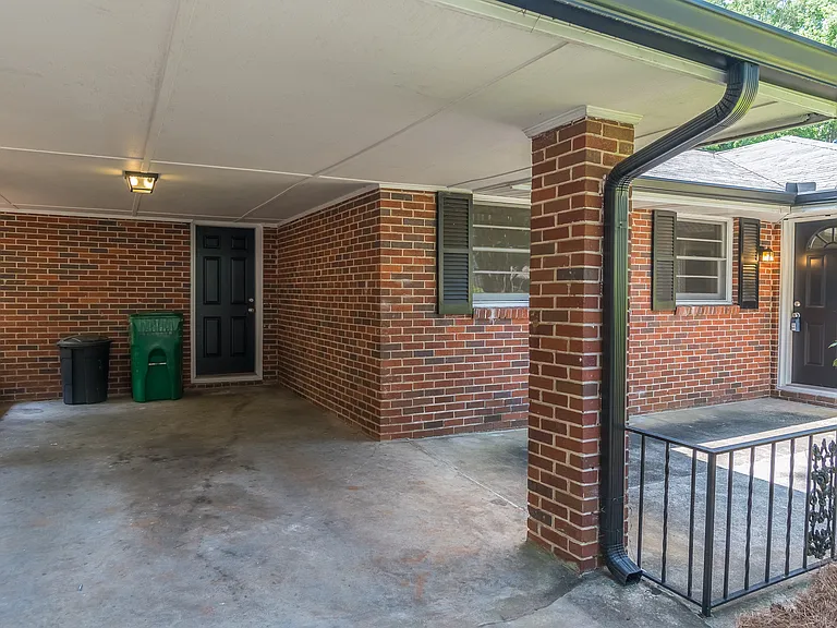 3149 Gay Dr — Photo 7
