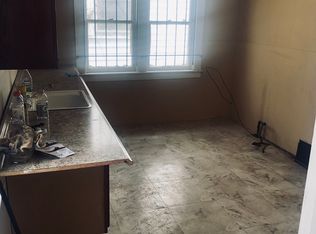 8211 Traverse St, Detroit, MI 48213