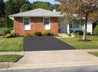 2143 Suburban Greens Dr, Lutherville Timonium, MD 21093