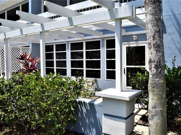 448 Cerromar Rd, Venice, FL