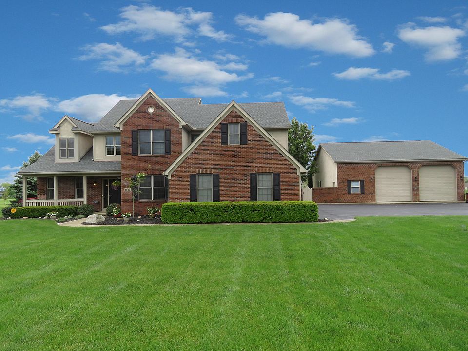 1st image of 1633 E Glenhurst Dr NW