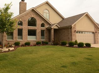 13934 W Stonebridge Woods Xing, Homer Glen, IL 60491