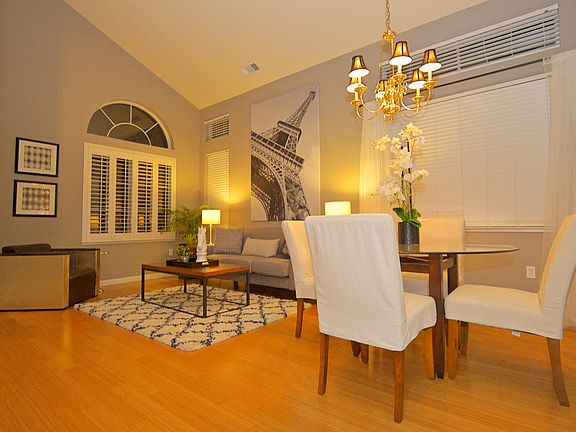 Dramatic vaulted ceilings