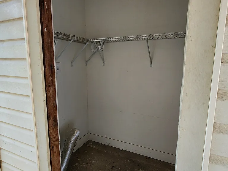 117 Austin St — Photo 11