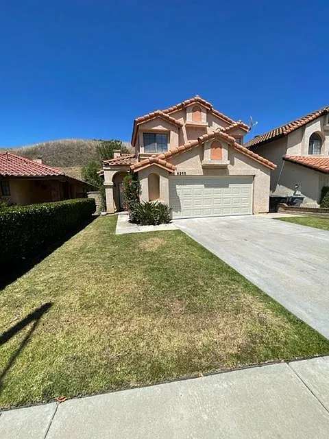 Front - 6250 Sunnymeadow Ln