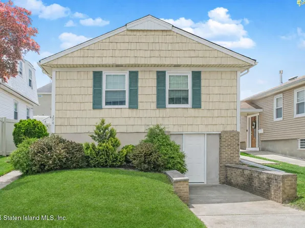 274 Ramapo Ave, Staten Island, NY 10309