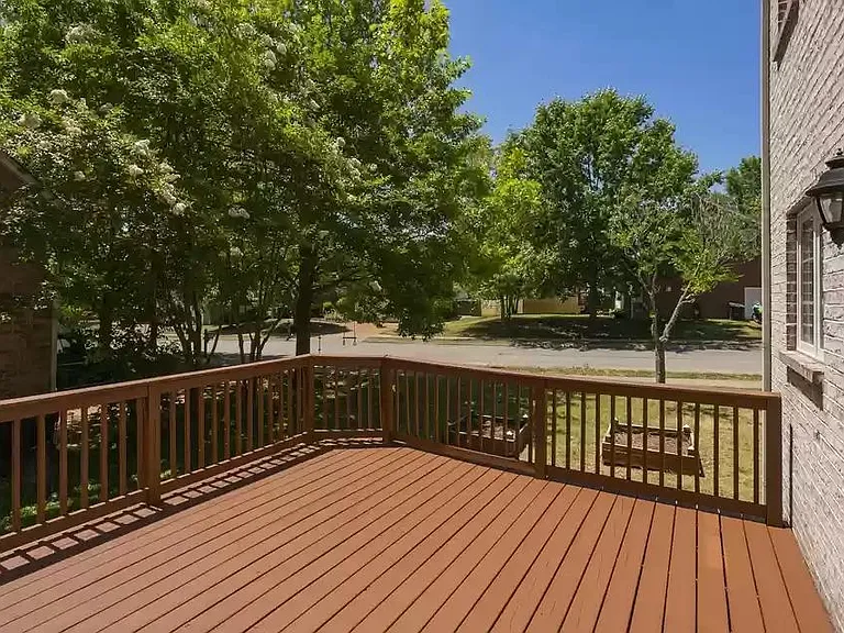 416 William Wallace Dr — Photo 3