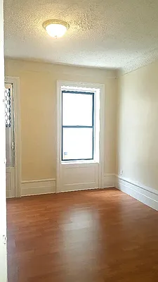 Rented by Executive Towers  | media 13