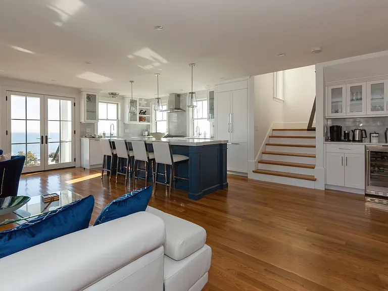 Open floor plan, custom gourmet kitchen