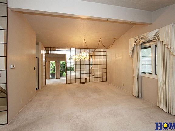 4th image of 620 Jeffery Dr