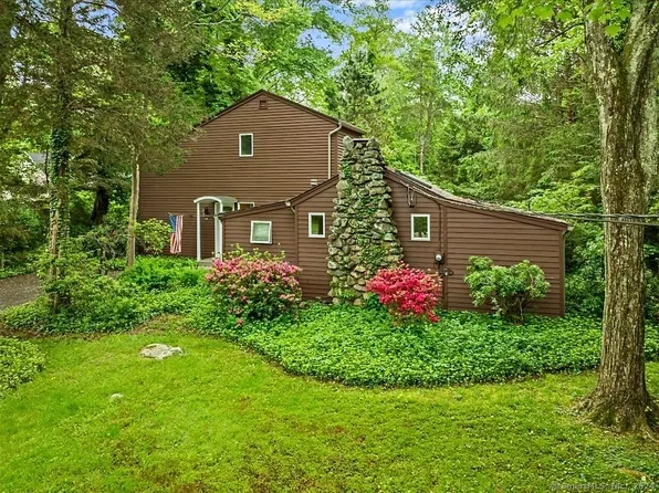 115 Middle Road, Guilford, CT 06437