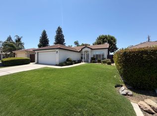 3409 Starside Dr, Bakersfield, CA 93312