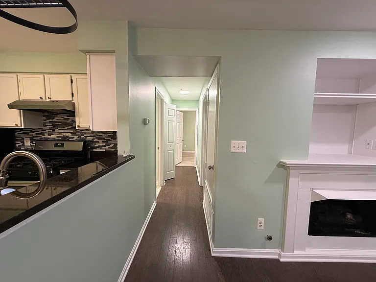 6602 Thackwell Way #F — Photo 7