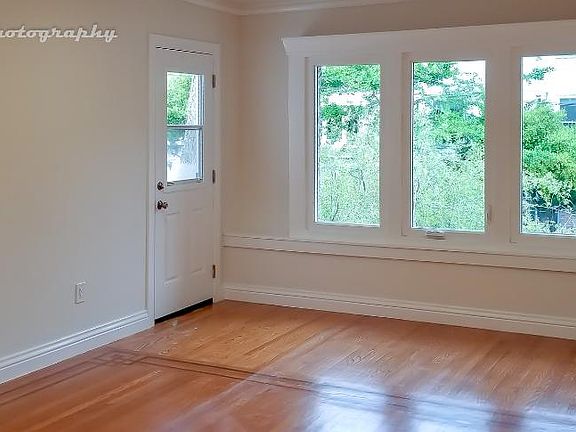 3rd image of 2784 Union St APT 2