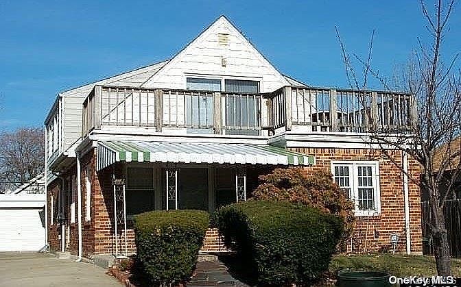 1st image of 441 E Pine Street
