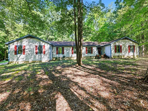 8307 Bromley Rd, Hillsborough, NC 27278